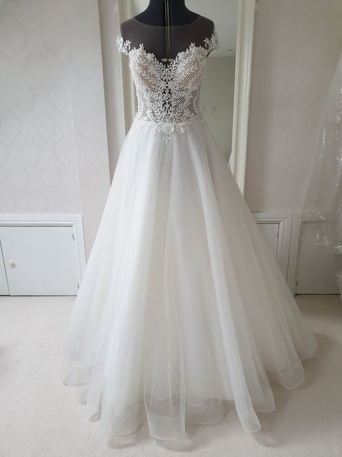 Dream Second Hand Wedding Dress Agency-Image-48