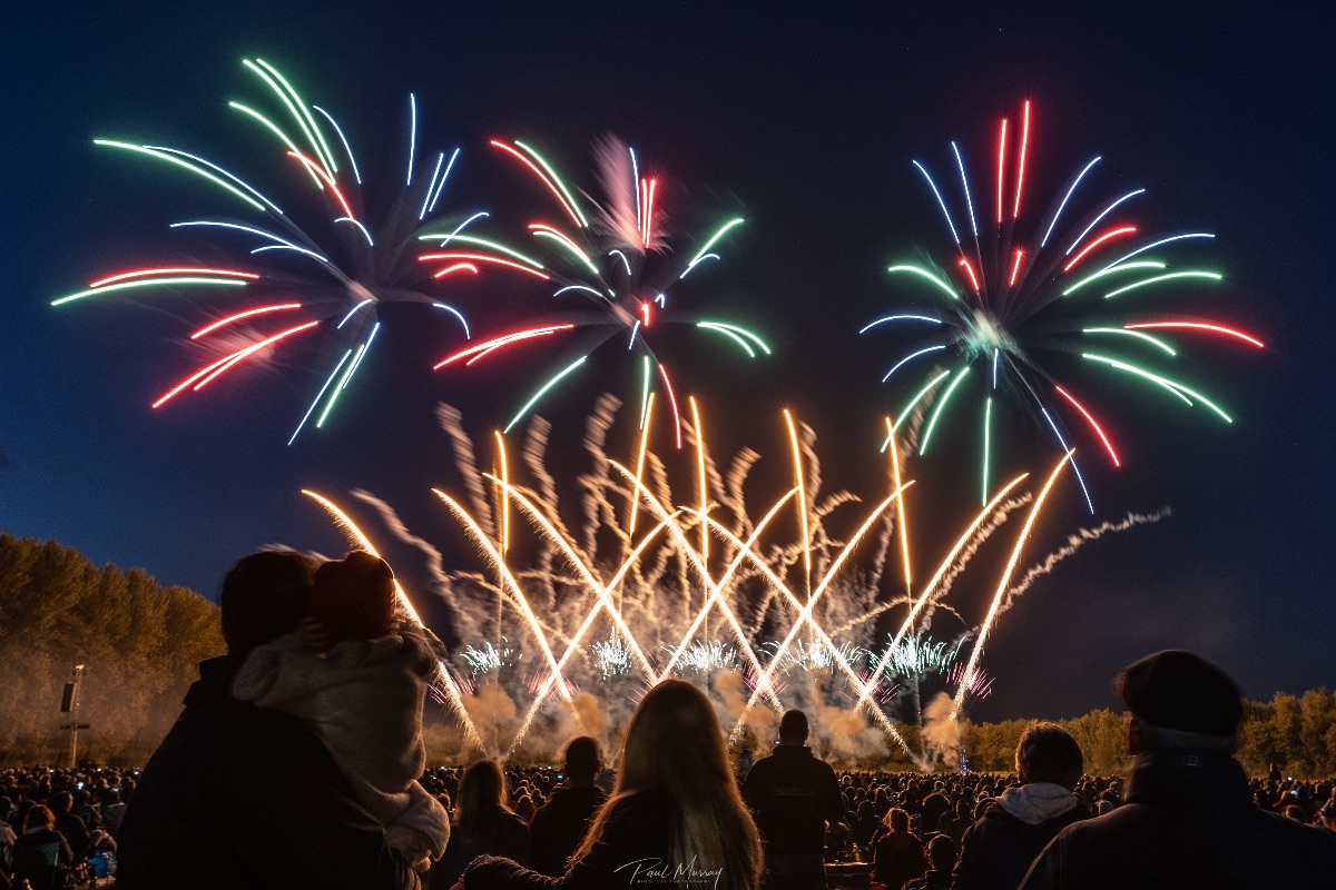 Selstar Fireworks Ltd-Image-11