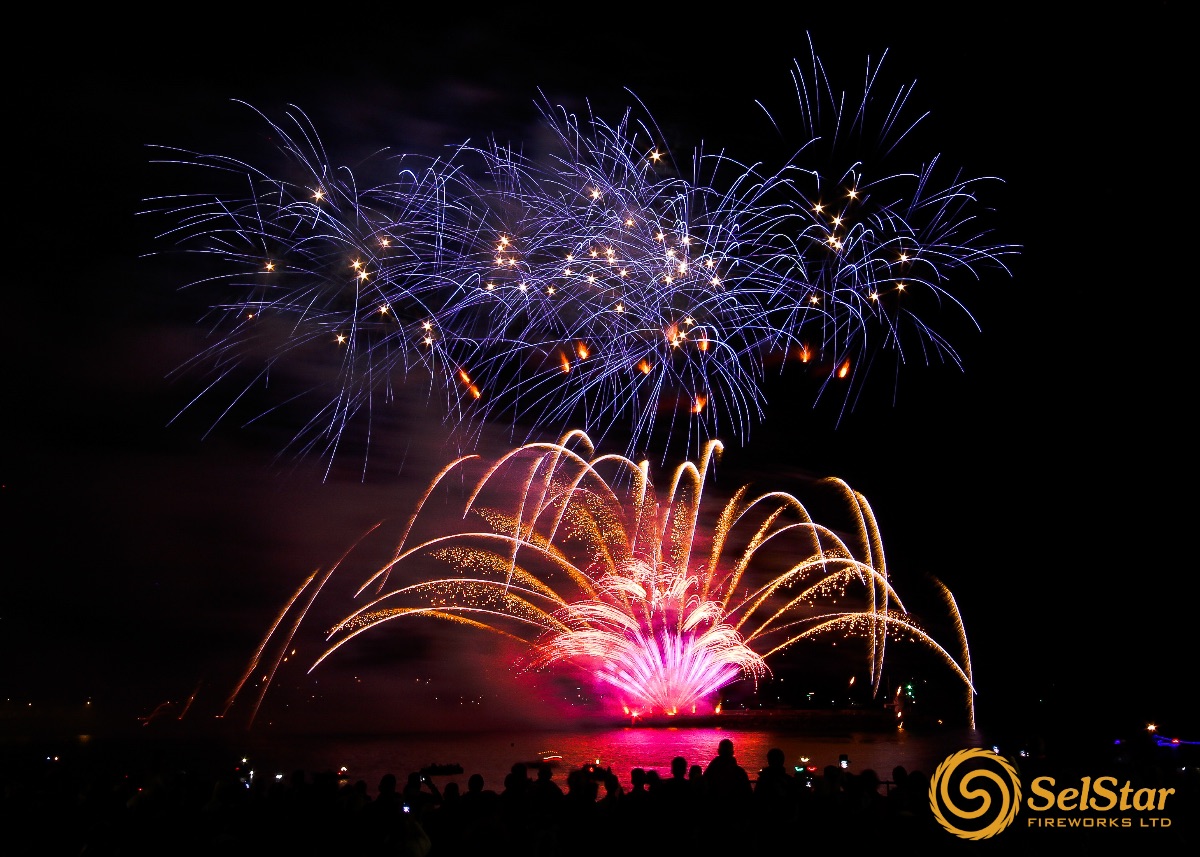 Selstar Fireworks Ltd-Image-2