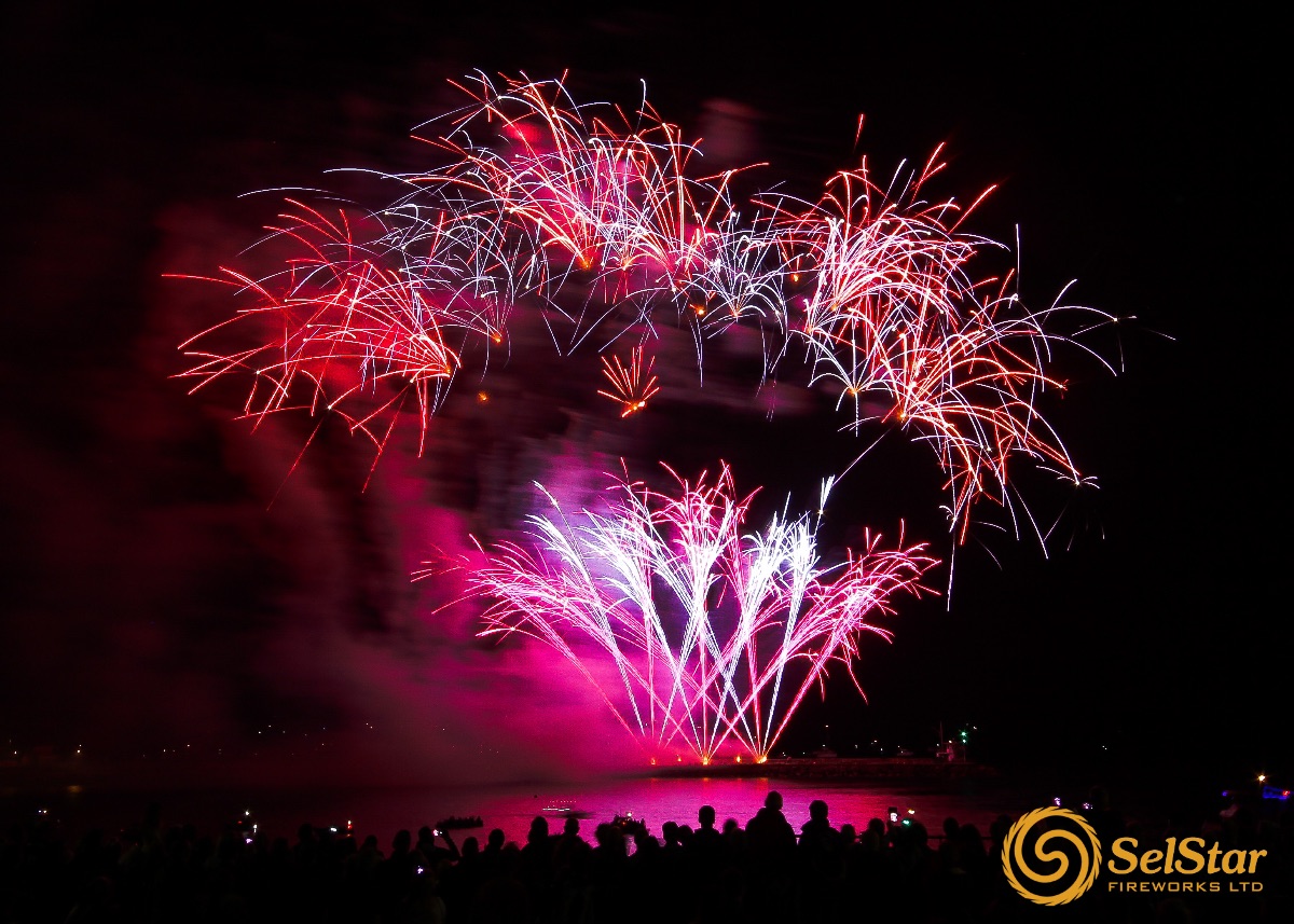 Selstar Fireworks Ltd-Image-1