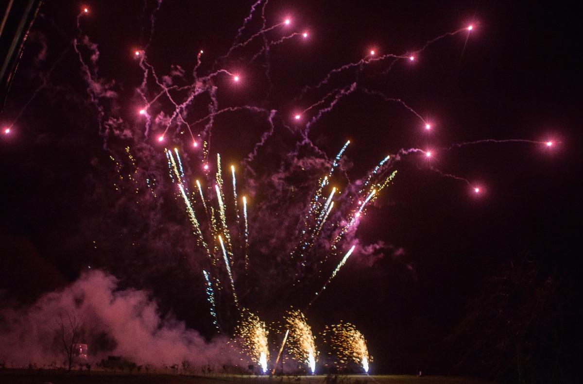 Selstar Fireworks Ltd-Image-14