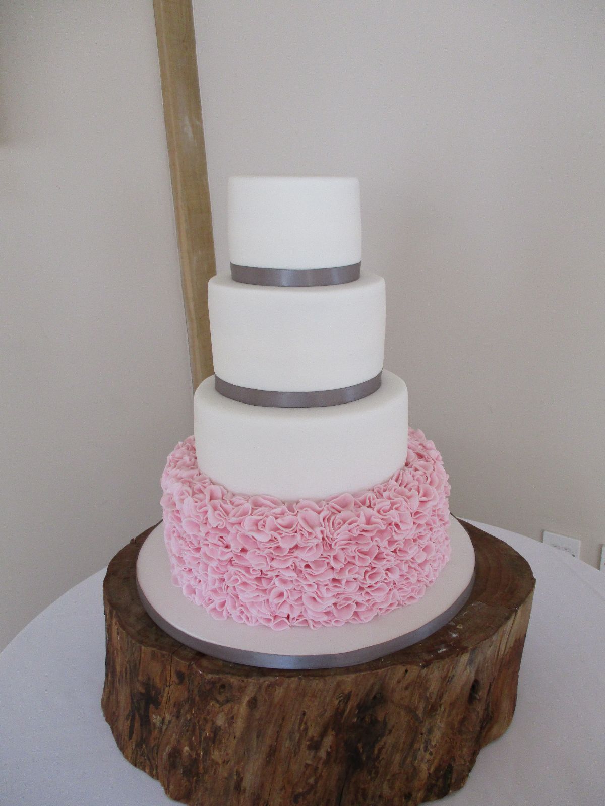 Jennie's cake's and catering-Image-32