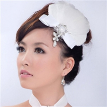 wedding-headpieces-bridal-feather-bowknot-3363824-Gallay.jpg