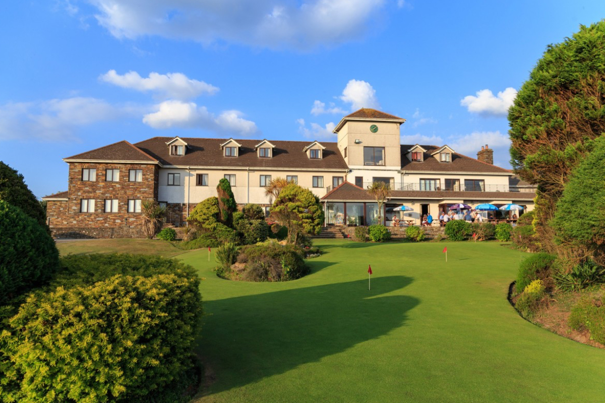 Wedding Venue in Camelford, Bowood Park Hotel & Golf Club | UKbride