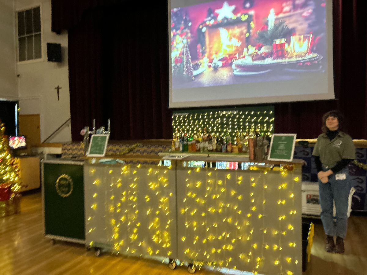 Hire The Bar -Image-1