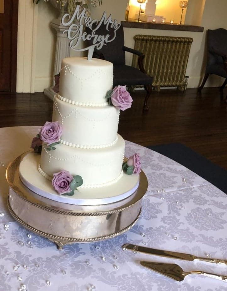 Jennie's cake's and catering-Image-40