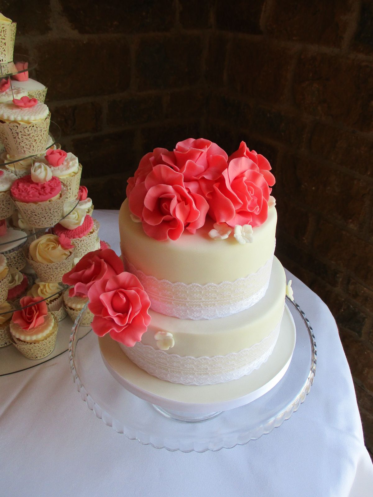 Jennie's cake's and catering-Image-2