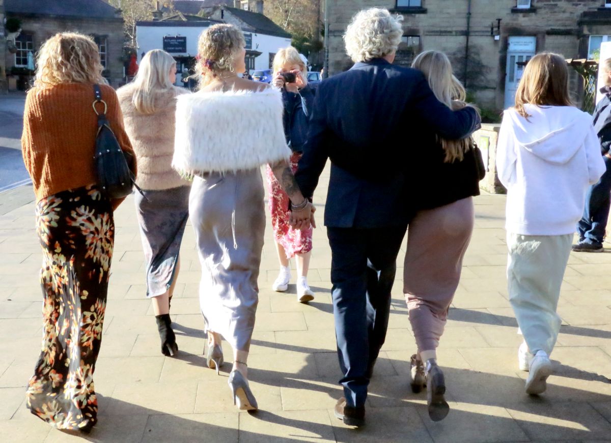 Barefoot Wedding & Portrait Photography-Image-4