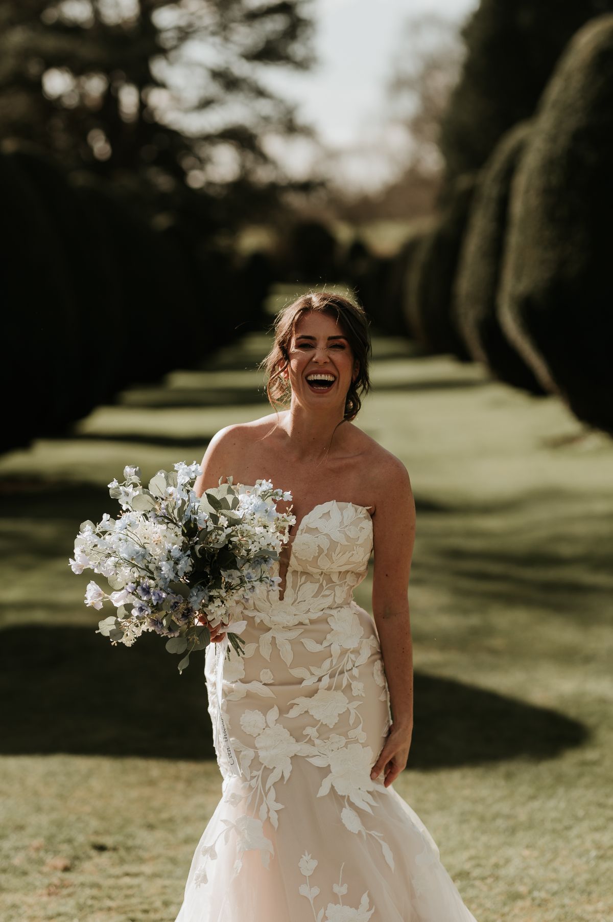 Romsey Bridal Boutique Ltd-Image-4