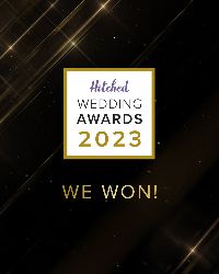"Hitched" winner 2023 Wedding Celebrant, recognition for being one of the most recommended and best valued vendors by We